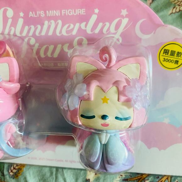 Ali’s Shimmering Stars Limited Edition Mini Figure Set - Picture 3 of 5